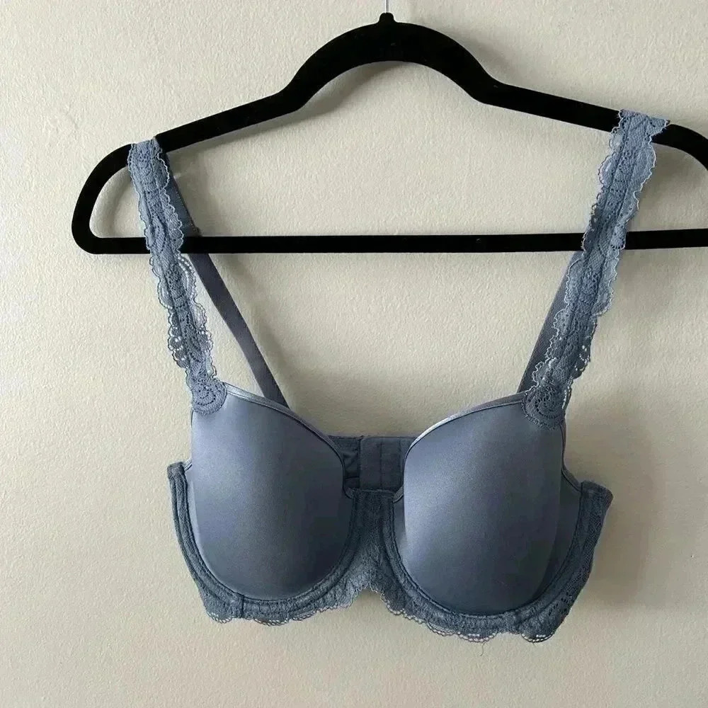 NWOT Wacoal Vivid Encounter Underwire T-
Shirt Bra Flint Stone 32D